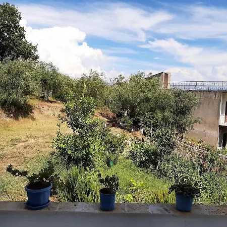 In With Sea Views & Pool Apartamento Benitses (Corfu)