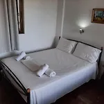 In With Sea Views & Pool * Benitses (Corfu)