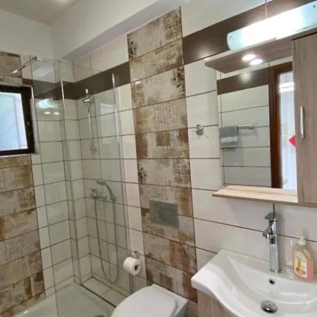 In With Sea Views & Pool *