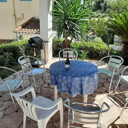 Apartamento Homely In With Balcony
