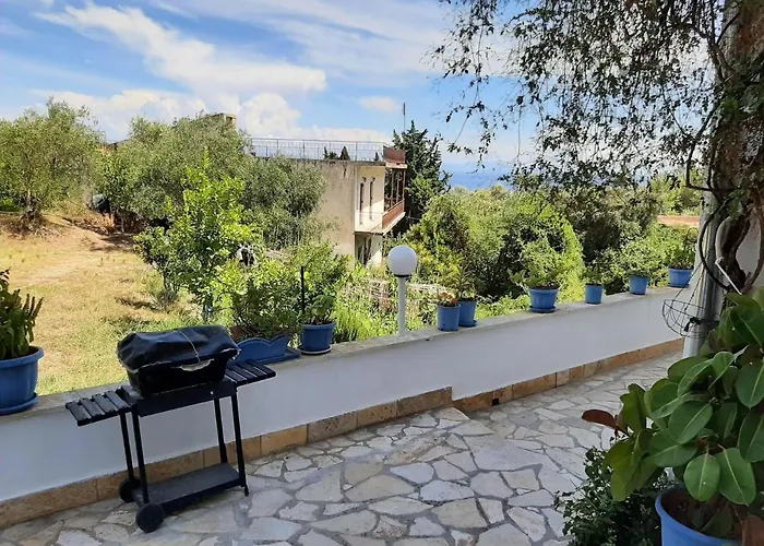 In With Sea Views & Pool شقة بينيتسيس